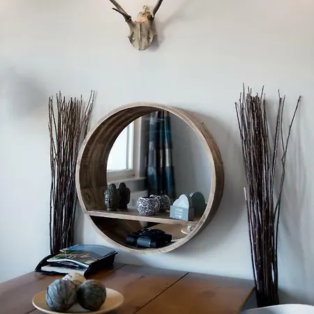 Hightop Apartment
